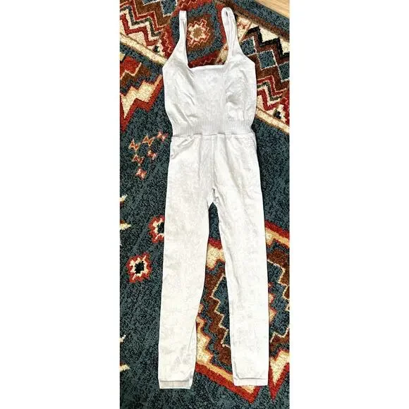 FP Movement by Free People Good Karma Jumpsuit/Onesie Size XS/S Ice Gray - Picture 4 of 7